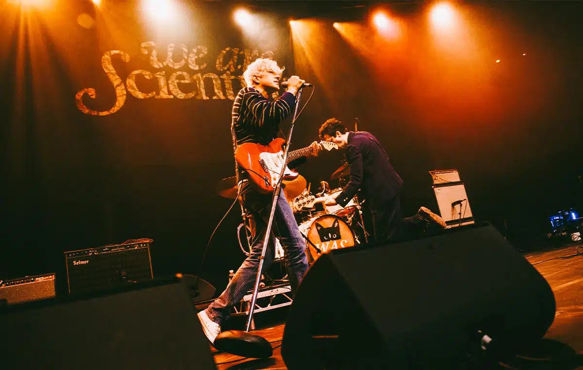 WE ARE SCIENTISTS